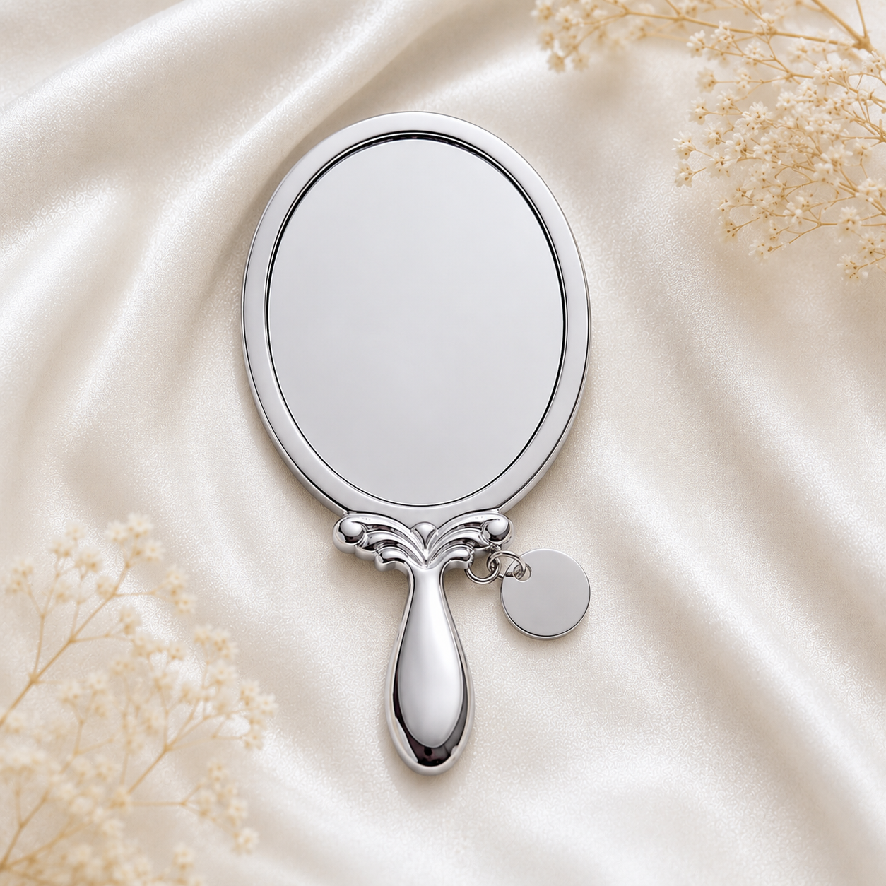 🪞 The Enchanted Mirror